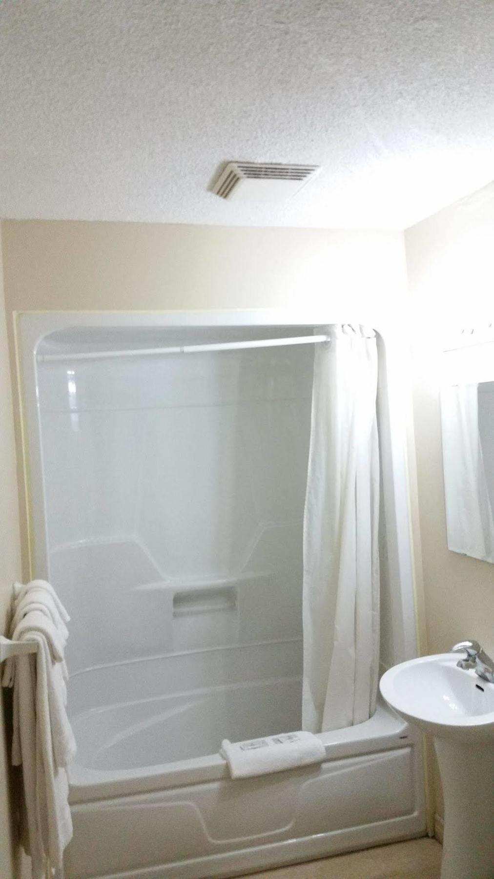 Avalon Motel เบลวิลล์ ภายนอก รูปภาพ